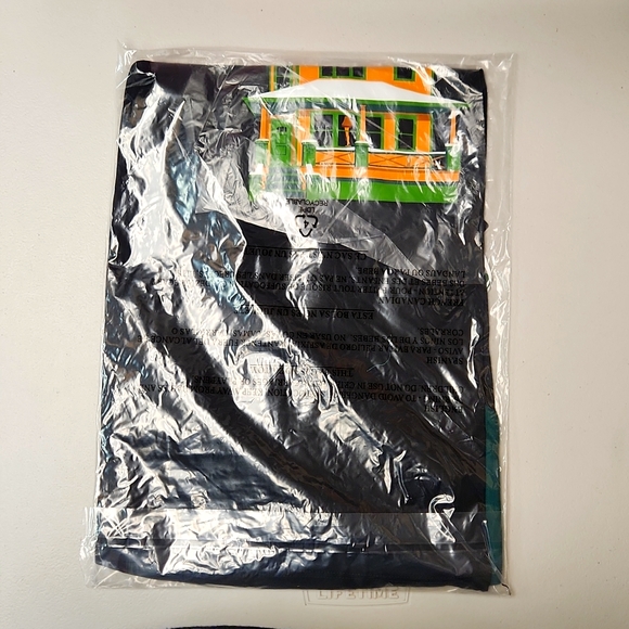 ❤️NWT VINTAGE TORRID TEE A CHRISTMAS STORY RAGLAN HOLIDAY TOP RALPHIE PLUS SIZE - Picture 5 of 8